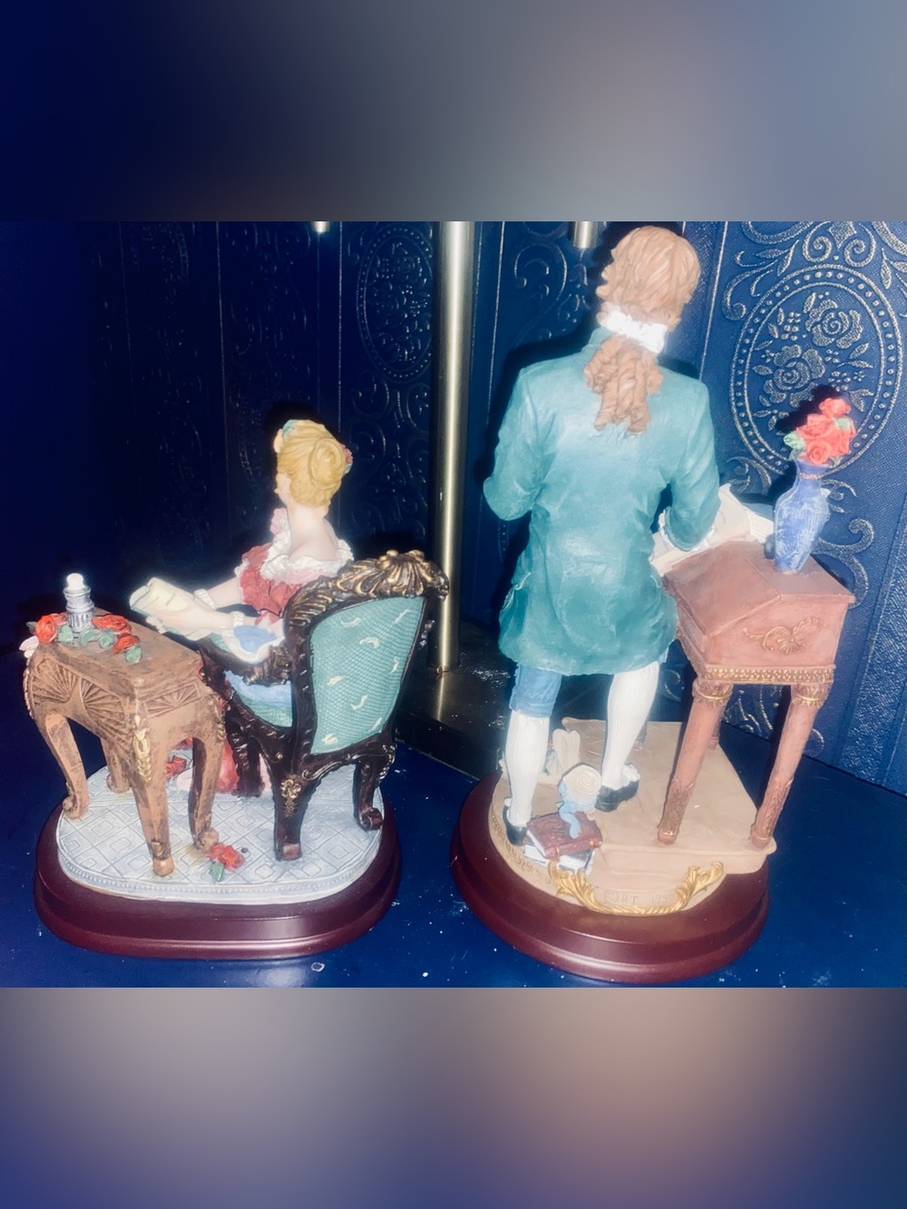 2 Vintage Montefiori Collection Figurines - Picture 2 of 8